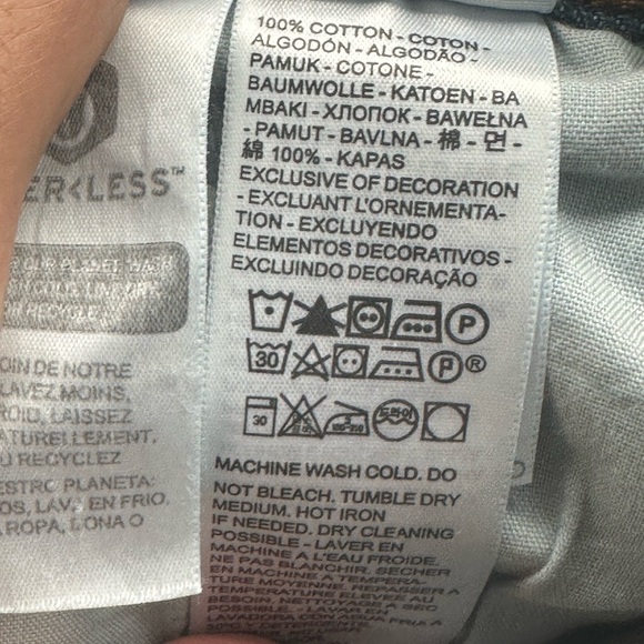 NWT Levi's® Premium
501® ‘90S WOMEN'S JEANS 28X32 - Picture 15 of 17